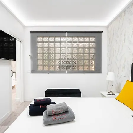 Noviciado Apartment-3
